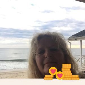 Meet your Posher, Beth